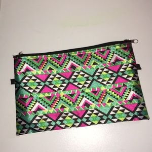 patterned makeup bag!